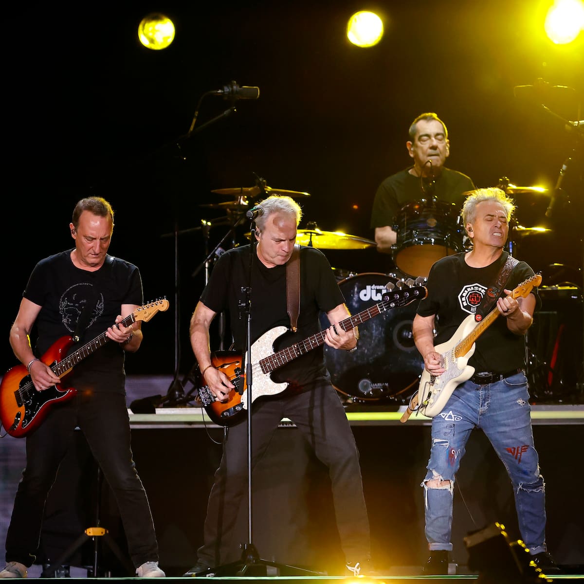 Hombres G presenta el cartel de su nueva película que nos recuerda, irremediablemente, a su disco de 1987