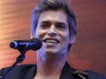 Carlos Baute: “Cuando tengo tiempo se lo dedico a la música o la familia, he dejado las redes de lado”