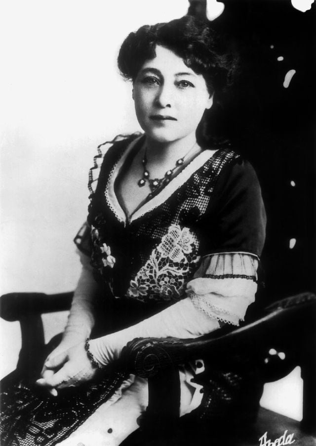 Alice Guy-Blache posa en una imagen tomada en Nueva York en 1913