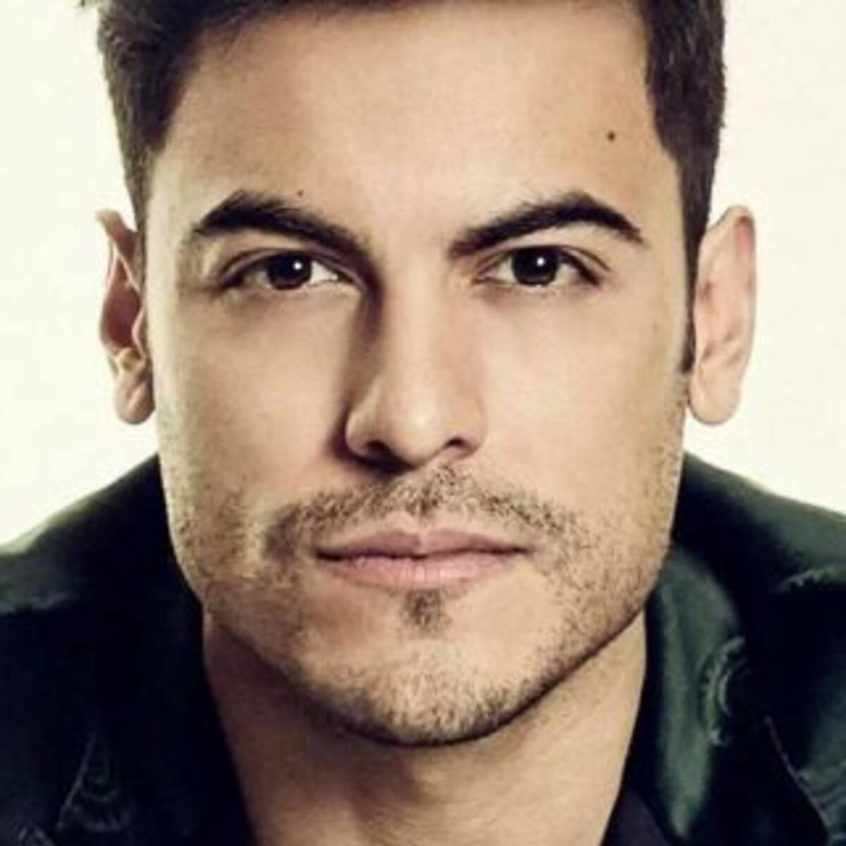 El doble de Carlos Rivera que la rompe cantando en TikTok