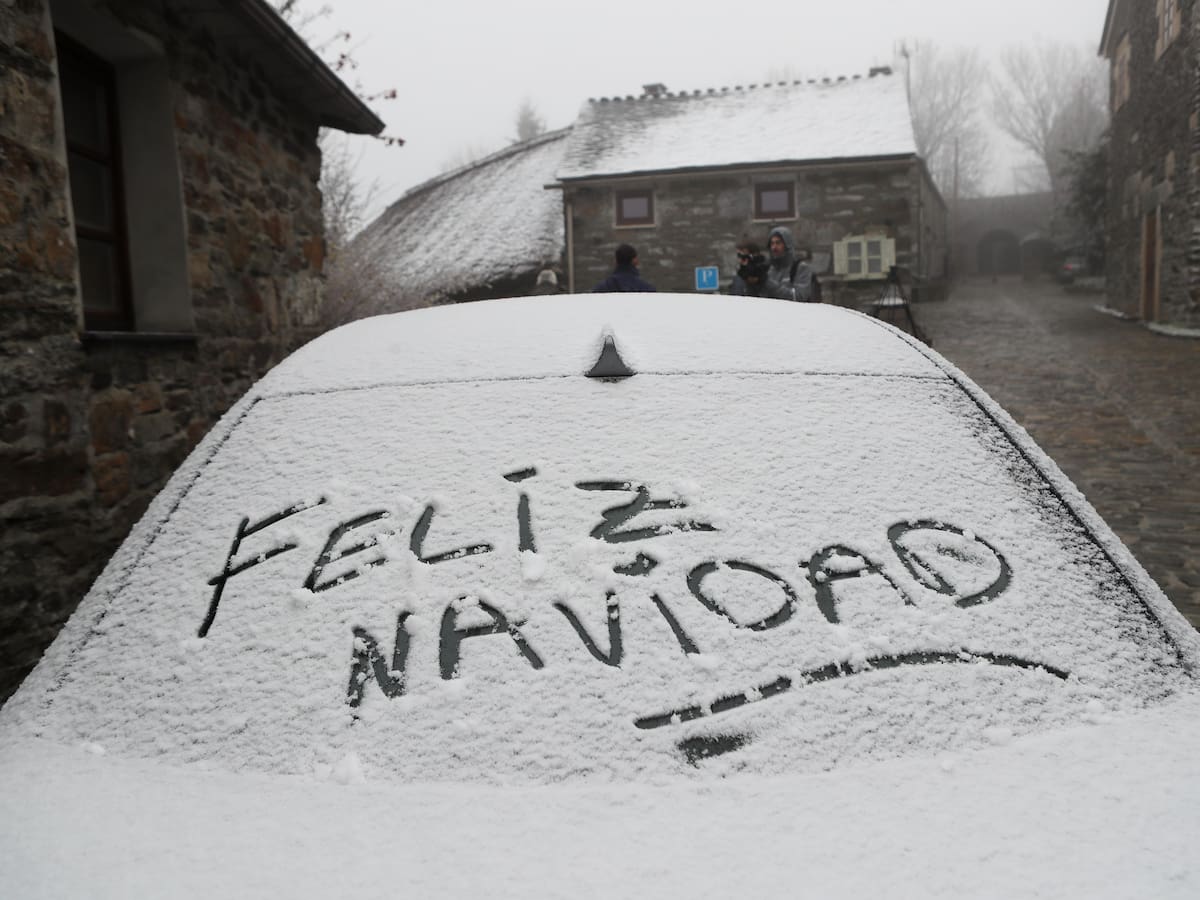 ¿Será blanca esta Navidad 2025 en España? Estas son las zonas en las que podría nevar (y no solo es en la montaña)