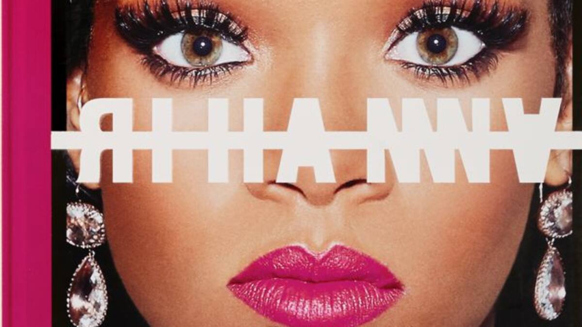 Lo nuevo de Rihanna no se escucha; se lee y se mira