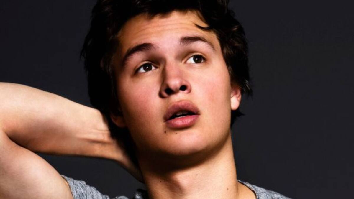 Ansel Elgort: De Bajo la misma estrella a cantante con primer videoclip