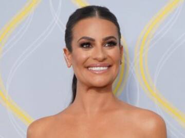 Lea Michele se ríe de sí misma en su debut en TikTok