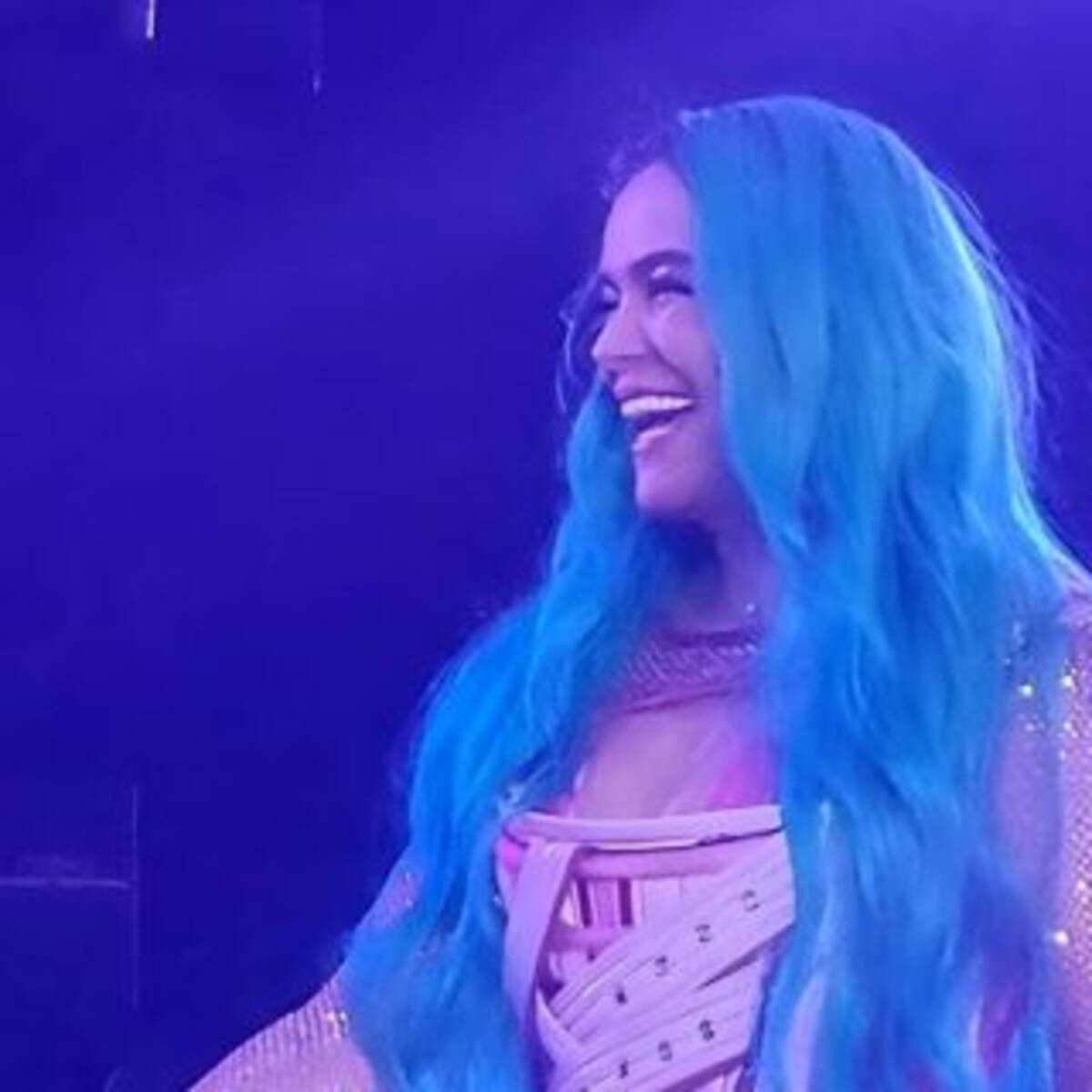 Karol G Y Anahí cantaron juntas un tema de RBD