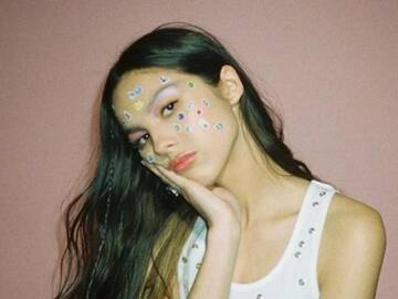 Olivia Rodrigo revela la letra original de 'Get Him Back!' y 'All-American Bitch'