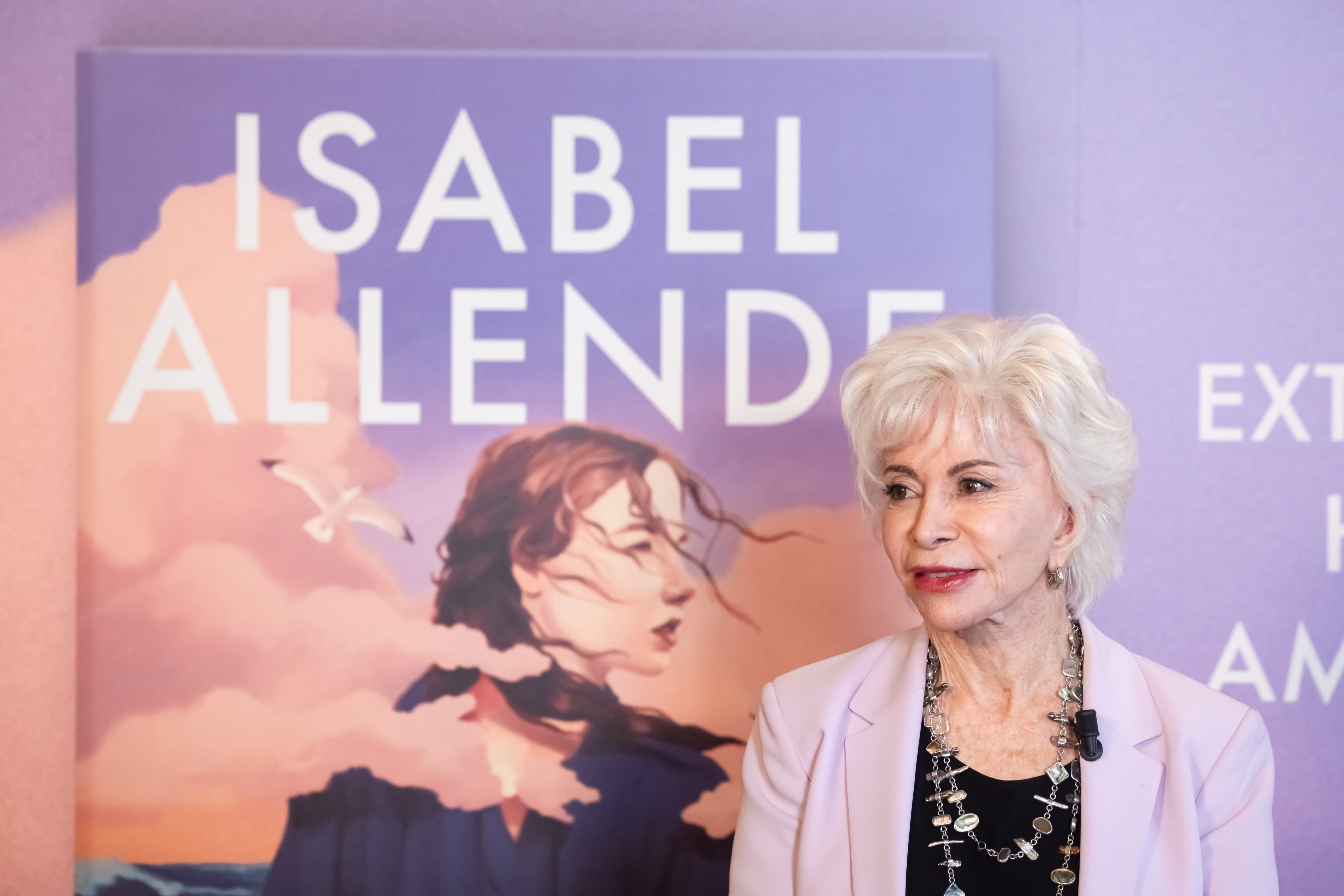 La escritora Isabel Allende durante la presentación de uno de sus libros