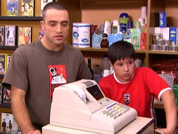 Eduardo García, Josemi de 'Aquí no hay quien viva', habla de su infancia interrumpida: "He sido muy golfete"