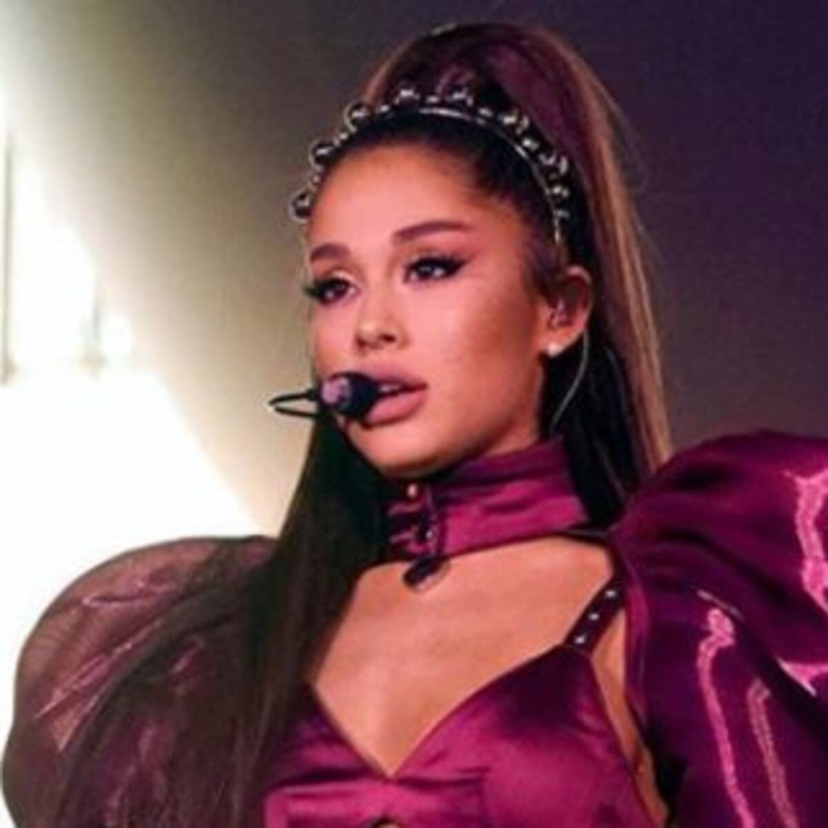 ¿Ariana Grande vuelve a la televisión?
