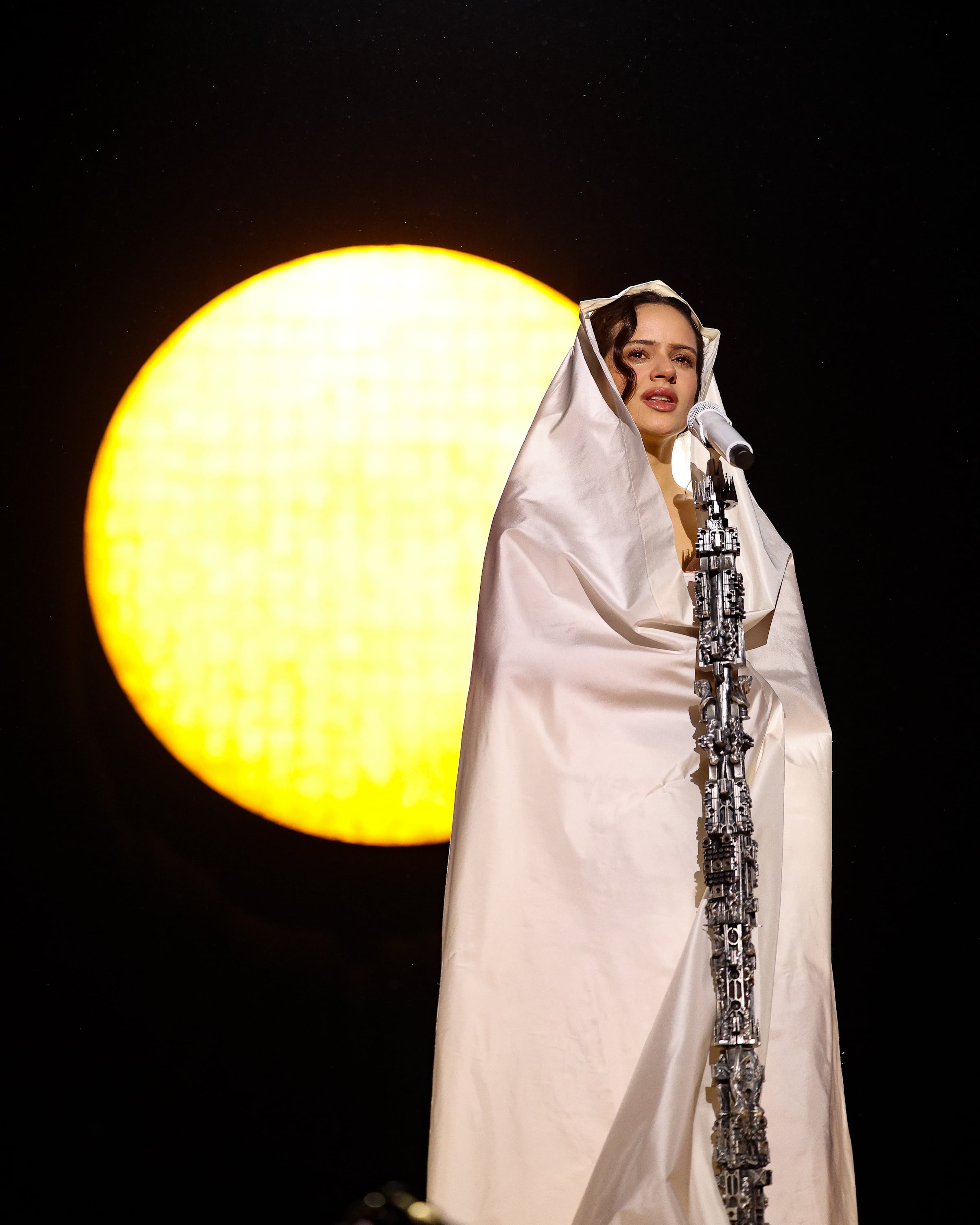Rosalía en el LUX Tour en Barcelona el 13 de abril de 2026, en el Palau Sant Jordi. Christian Bertrand