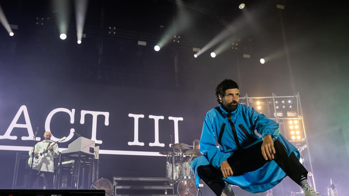 Kasabian lanza su noveno disco 'ACT III', una psicodélica mirada al futuro que no olvida sus raíces