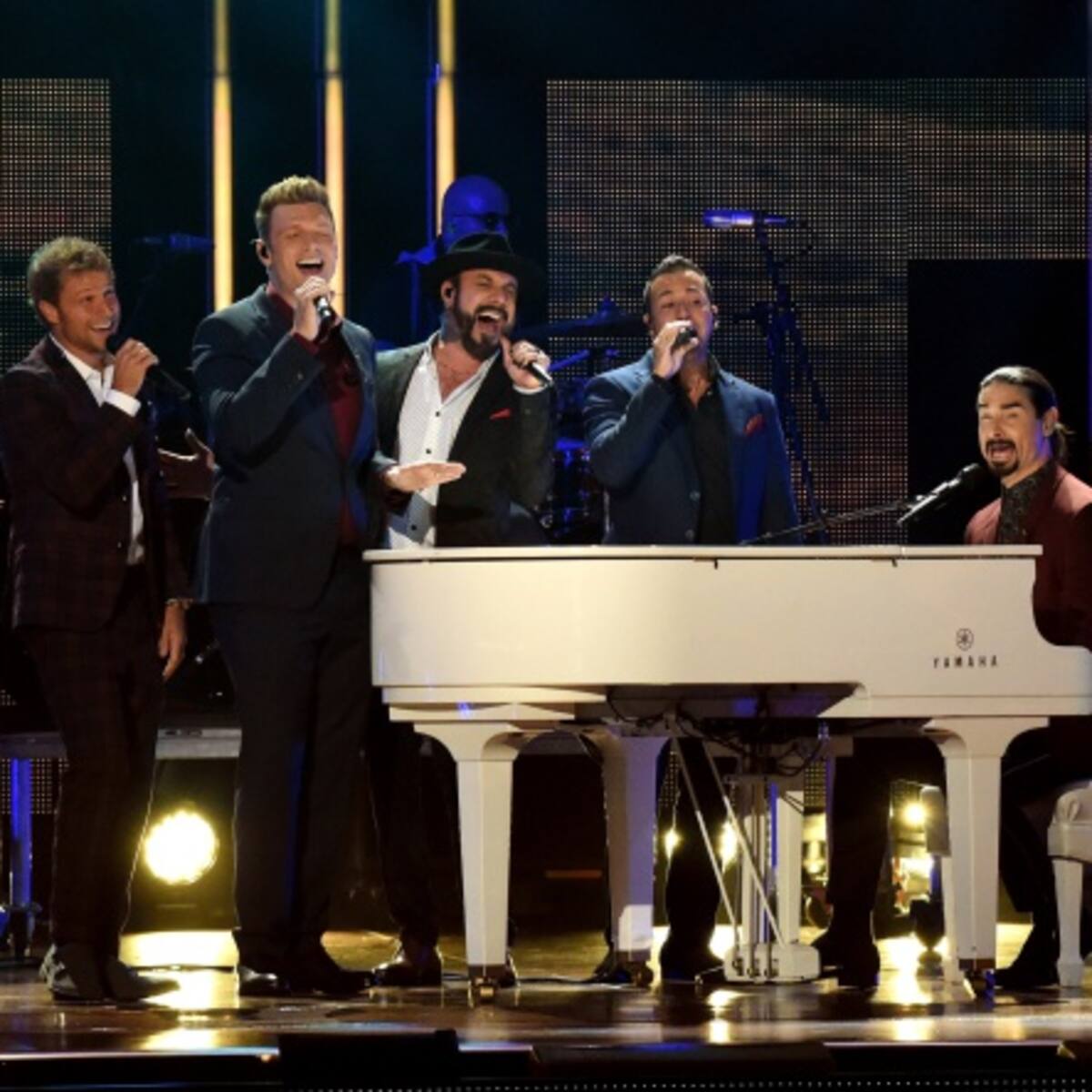 Regresan los Backstreet Boys "Don't Go Breaking My Heart"