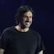 Melendi estrena 'Mentiras arriesgadas', el tercer adelanto de 'Pop Rock', lleno de guiños cinéfilos