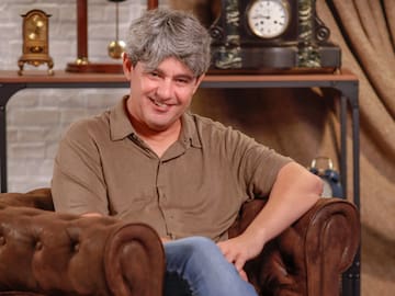 Antonio Mercero lanza ‘Está lloviendo y te quiero’: “Este título me parece evocador, poético e intrigante”