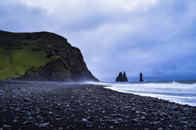 Playa de Reynisfjara en Islandia.