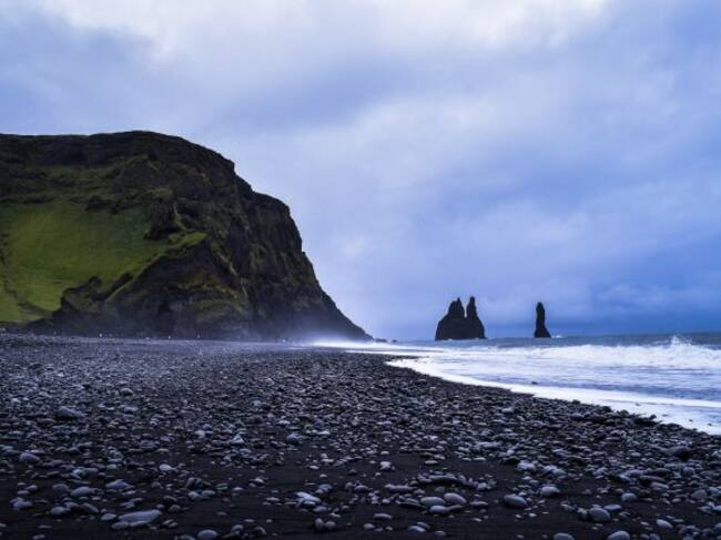 Playa de Reynisfjara en Islandia.