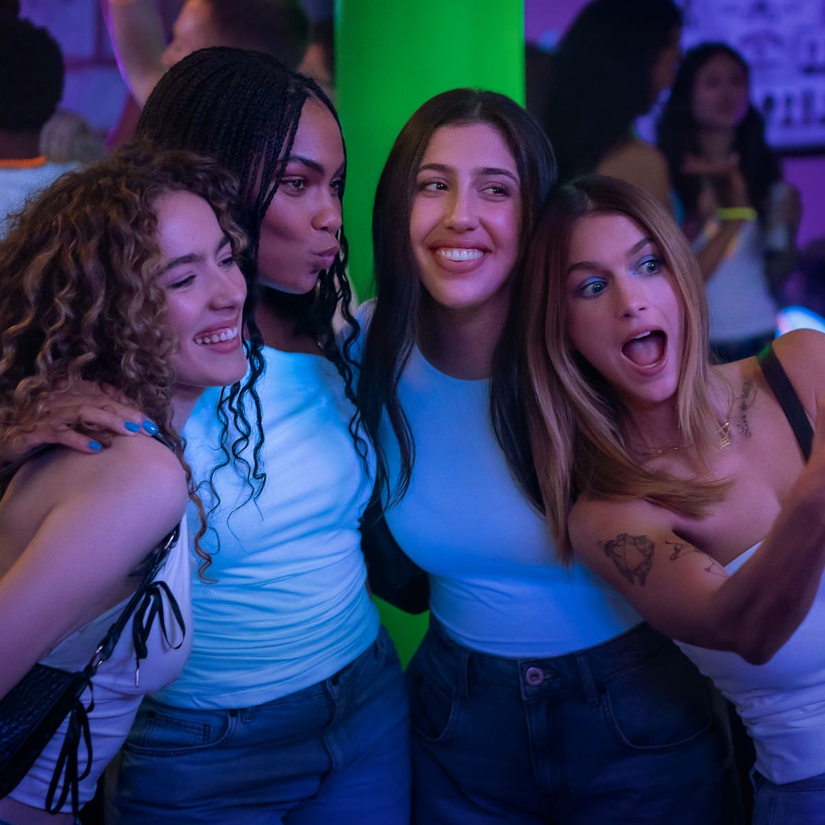 'Compañeras de cuarto' llega a Netflix: cuándo y a qué hora se estrena