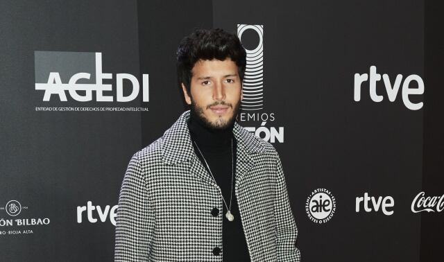 Sebastián Yatra en los premios Odeón