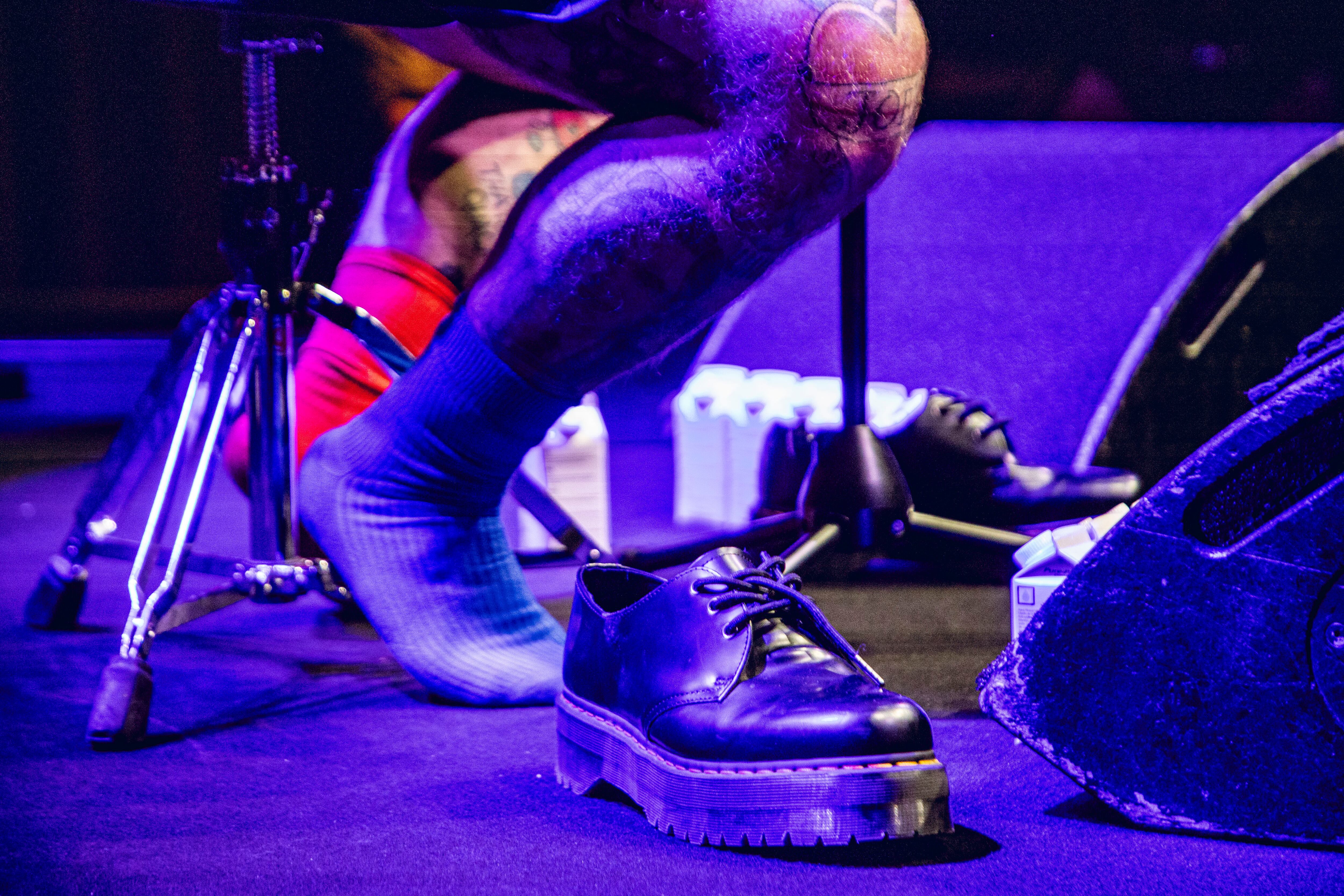 Y no lo decimos solo nosotros. Sus zapatos también hablan de ello.