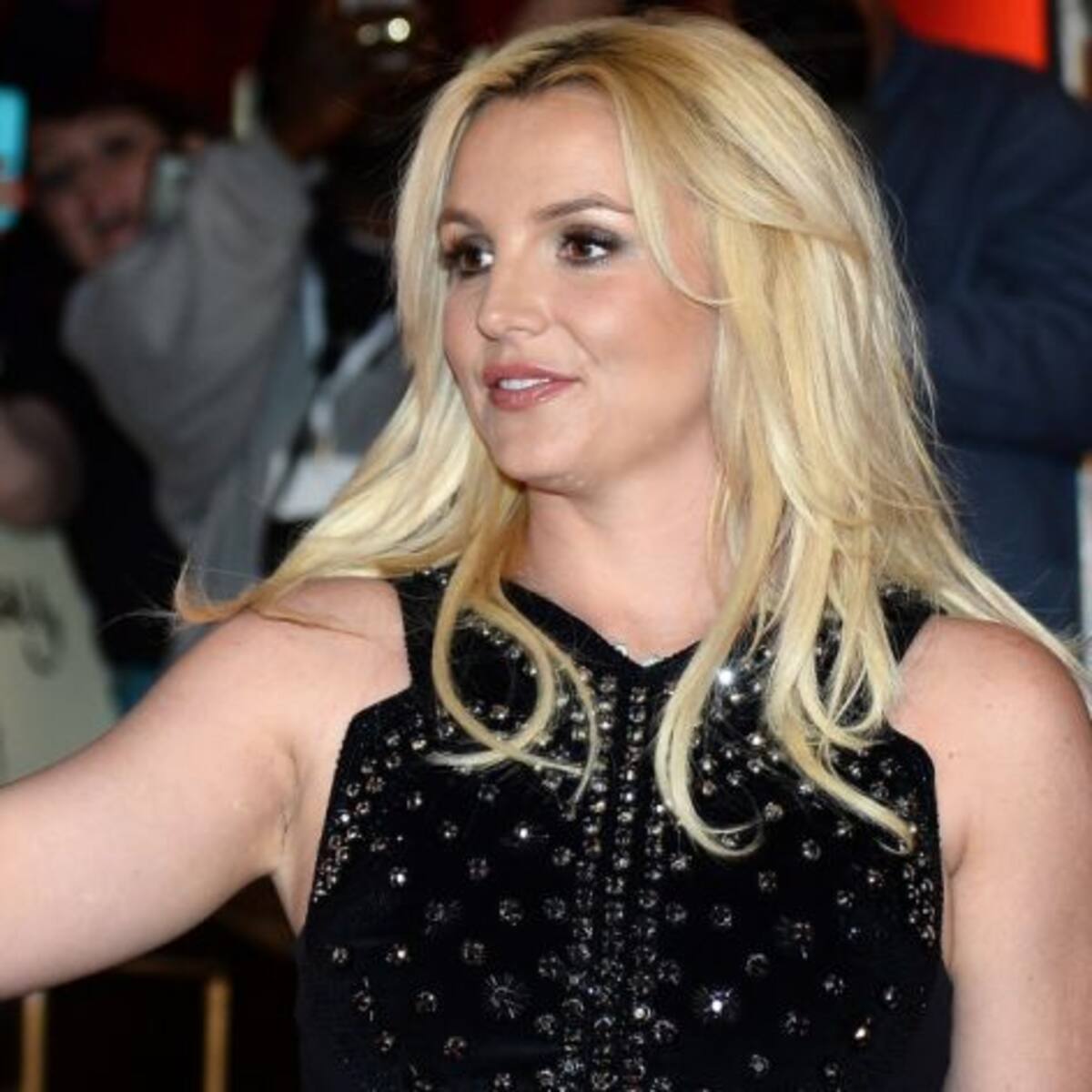 Britney Spears pierde un mechon de pelo en pleno show!