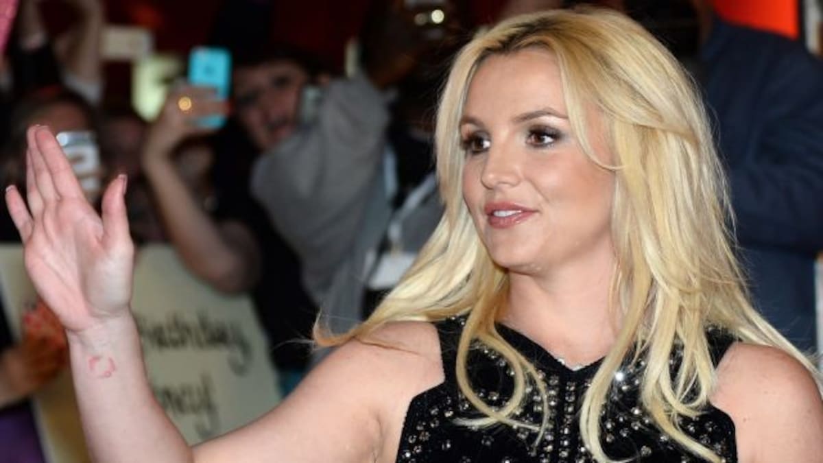 Britney Spears pierde un mechon de pelo en pleno show!