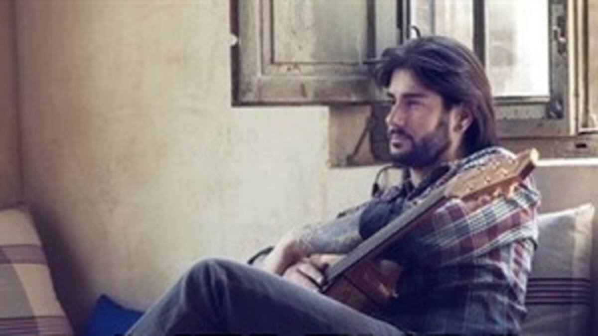 Melendi presenta su nuevo single: Tu jardín con enanitos