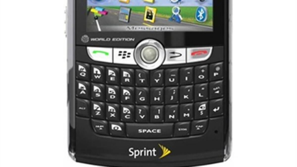 Hombre compra Blackberry con teléfonos privados de celebridades