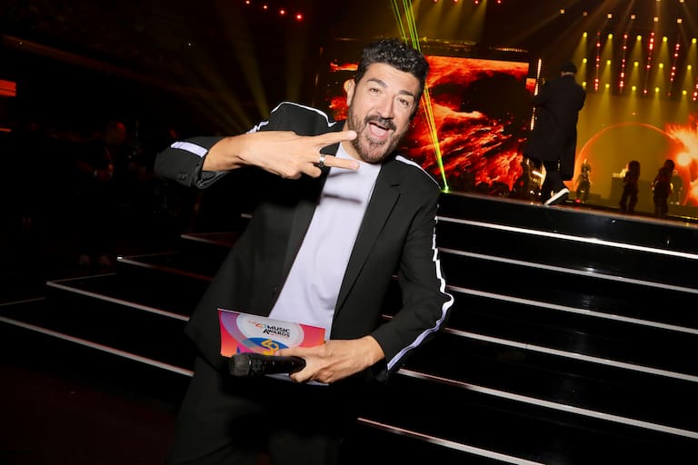 Tony Aguilar es uno de los maestros de ceremonias de LOS40 Music Awards Santander 2025