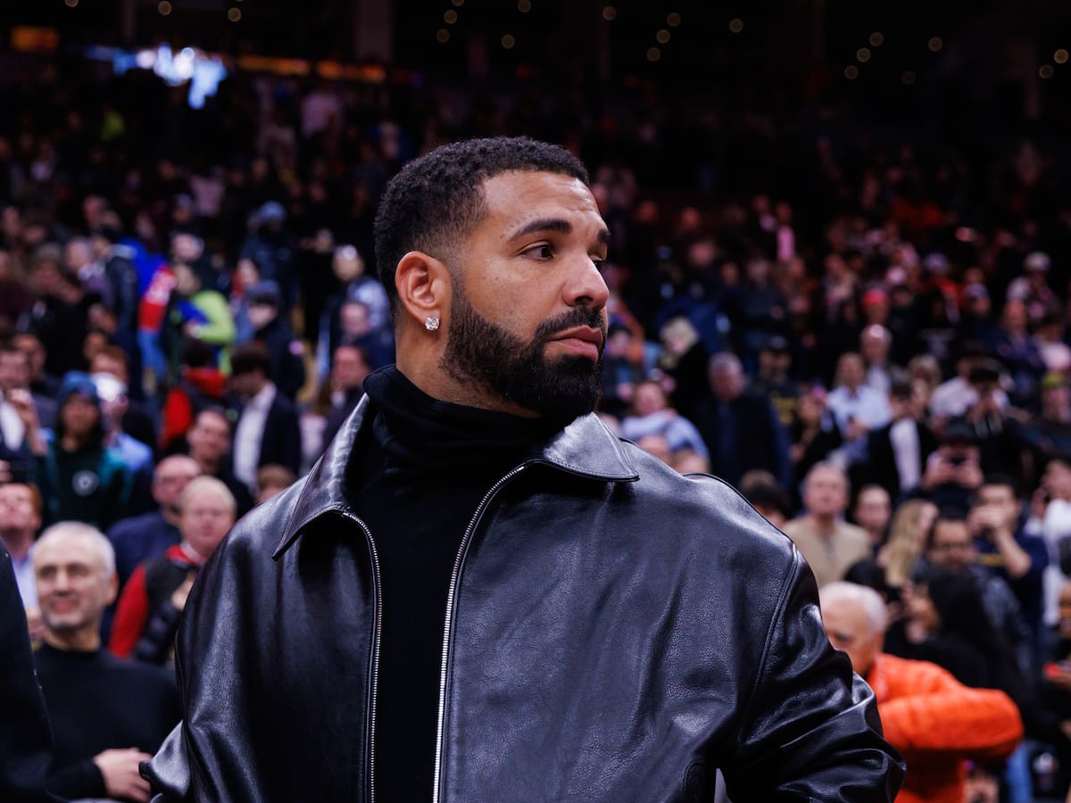 Drake oculta el detalle más importante de su nuevo disco en un bloque de hielo gigante: "Fecha de lanzamiento en el interior"