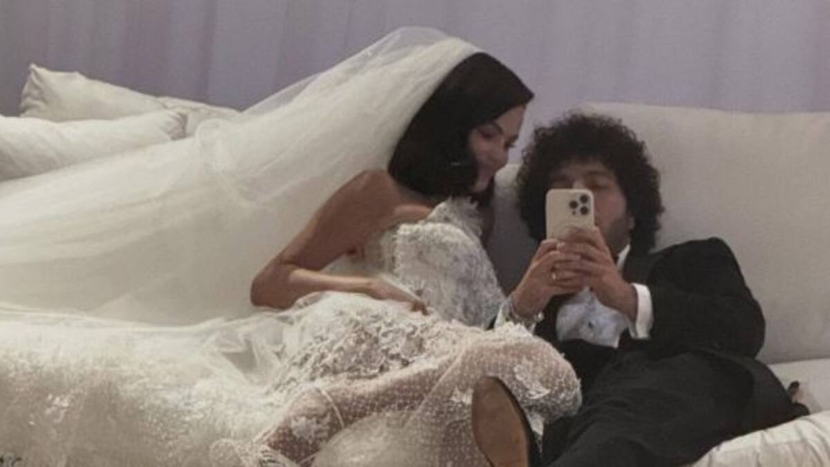 Selena Gómez se casó con Benny Blanco y su vestido dejó a todos sin palabras