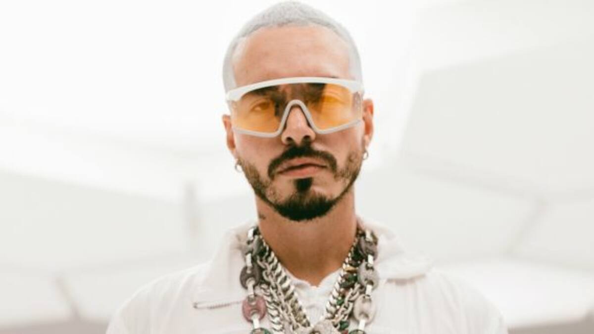 J Balvin fue entrevistado por niños