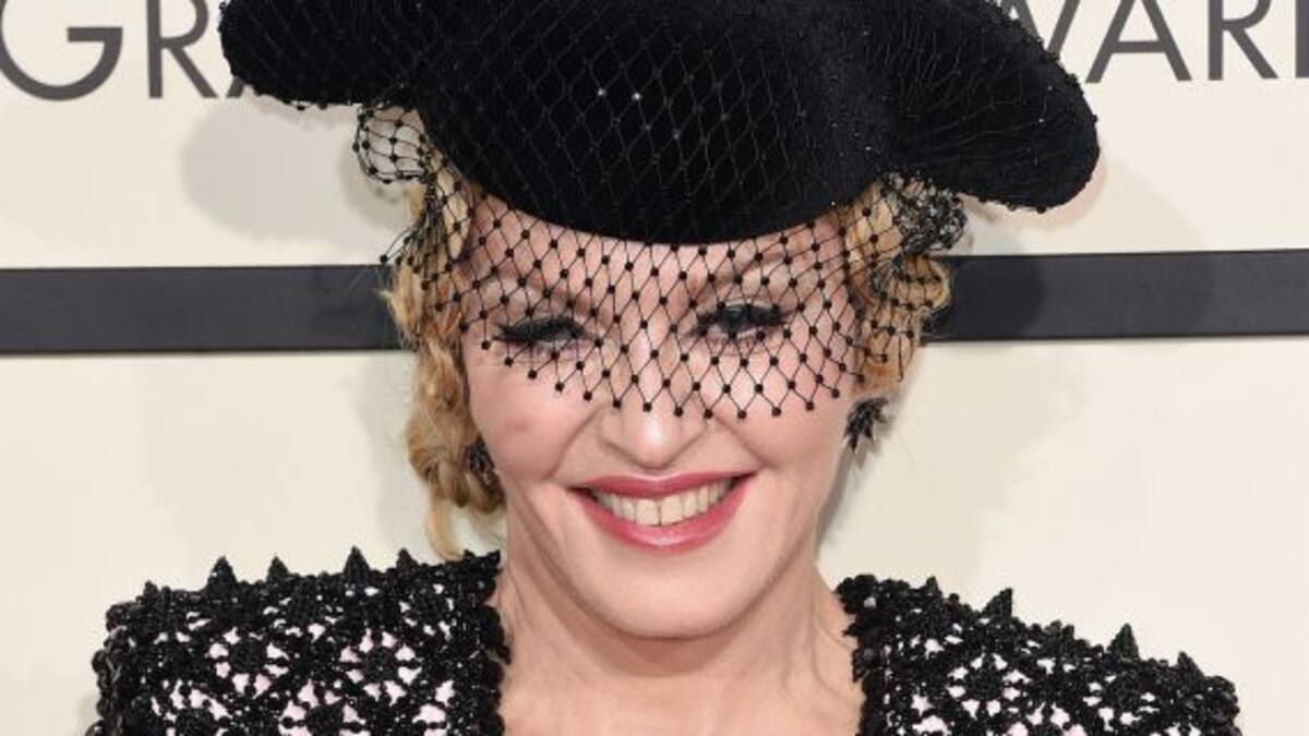 Madonna va para delante