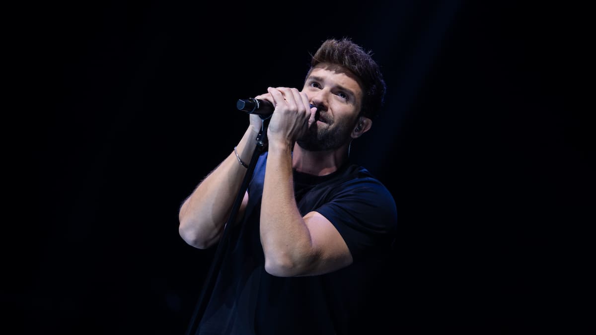 Pablo Alborán desata la emoción en un Palau Sant Jordi a rebosar y presenta una canción en exclusiva