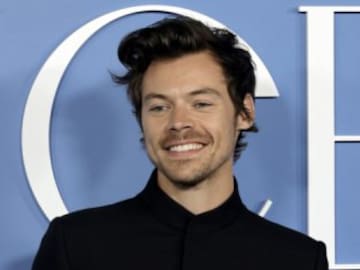 Harry Styles recibe un nuevo golpe sobre el escenario que le obliga a ponerse un parche en el ojo
