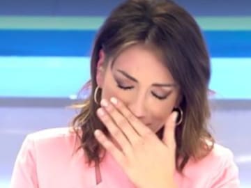 Patricia Pardo (Telecinco) no puede evitar llorar en directo al ver a su hermana