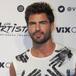 La frase de Maxi Iglesias que ha desatado el cachondeo en las redes: "Si no tuviera ojos azules ya tendría un Goya"