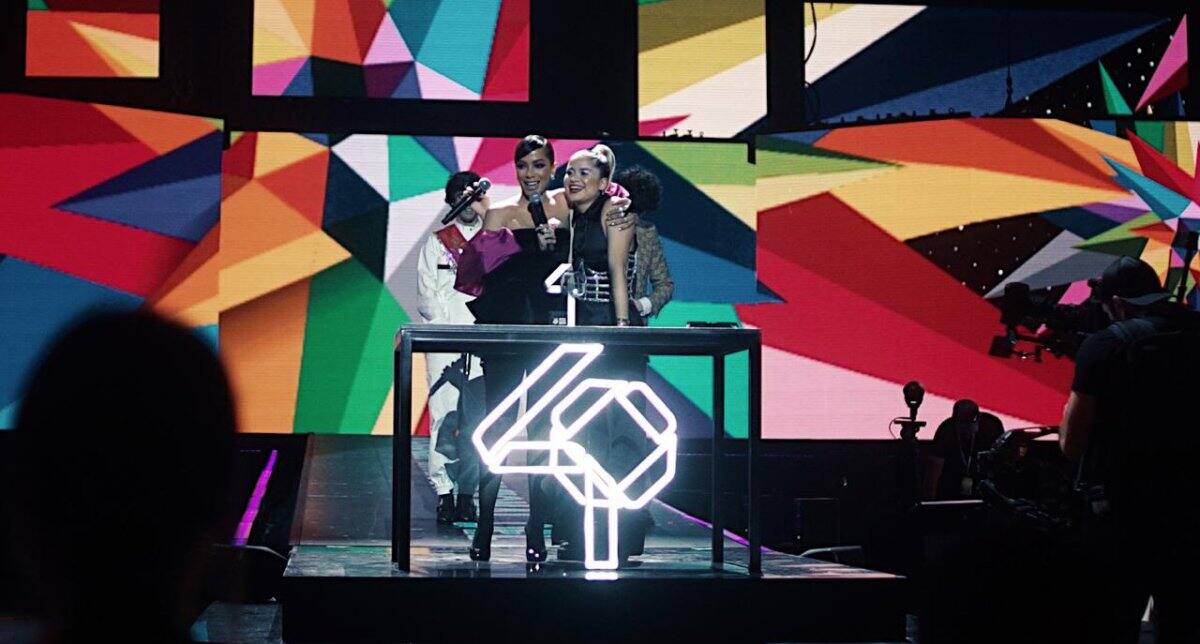 Anitta y Sofia Reyes