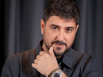 Antonio Orozco se vuelve a desnudar en ‘Inevitablemente yo’: “Vas ganando popularidad y te vas volviendo más inútil”