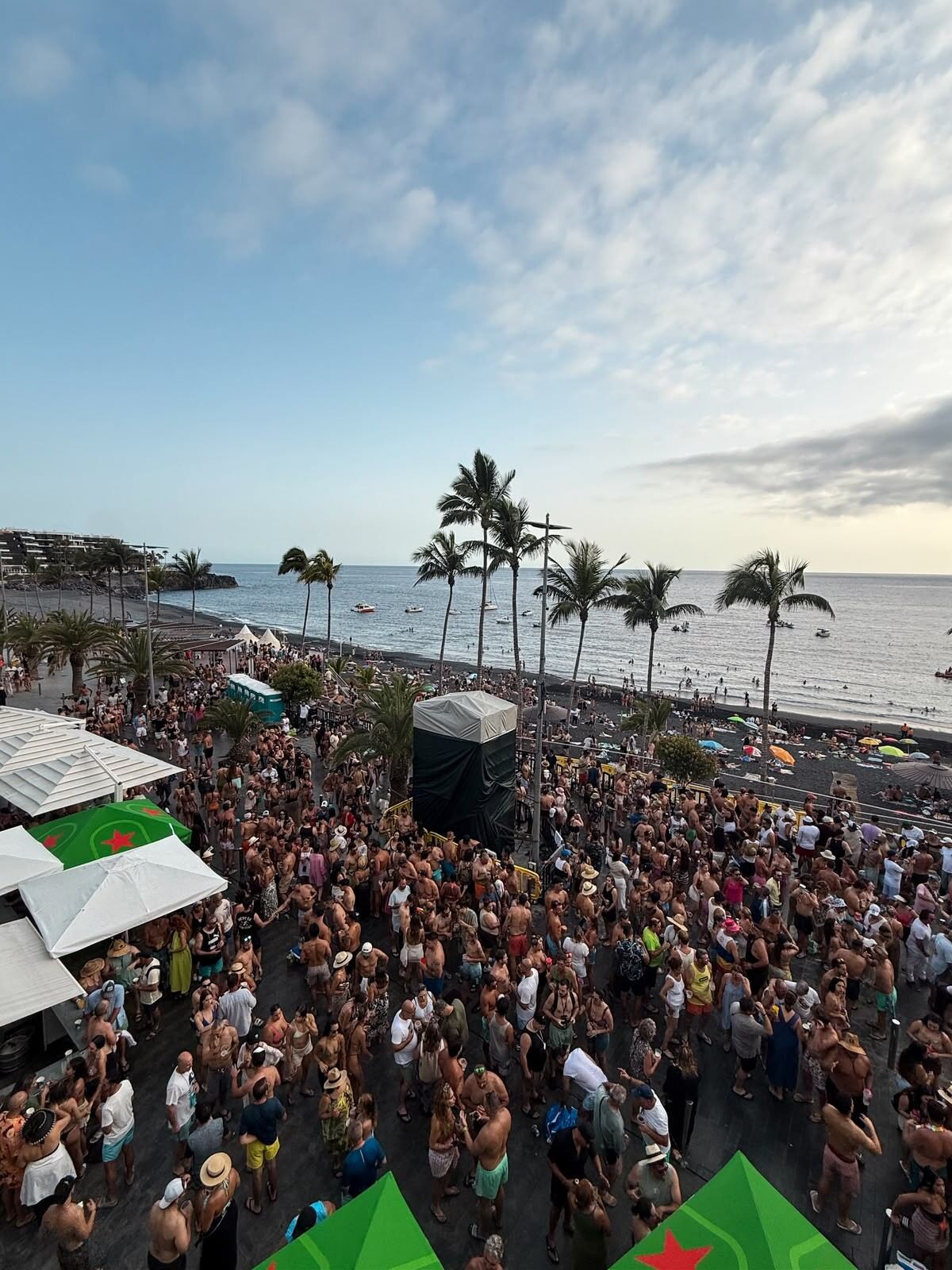LOS40 vuelve a Puerto Naos con su Fiesta del Agua