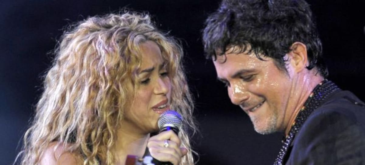 Shakira y Alejandro Sanz cantando juntos en directo