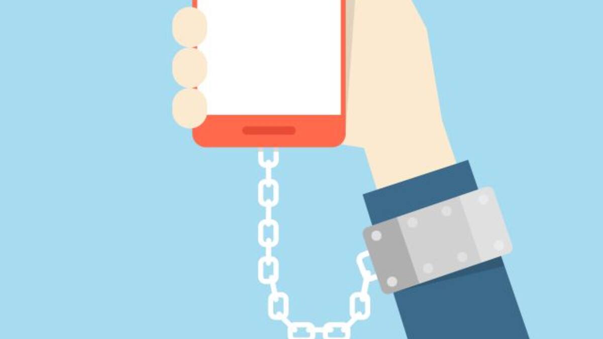 La adicción al celular resumida en 20 imágenes