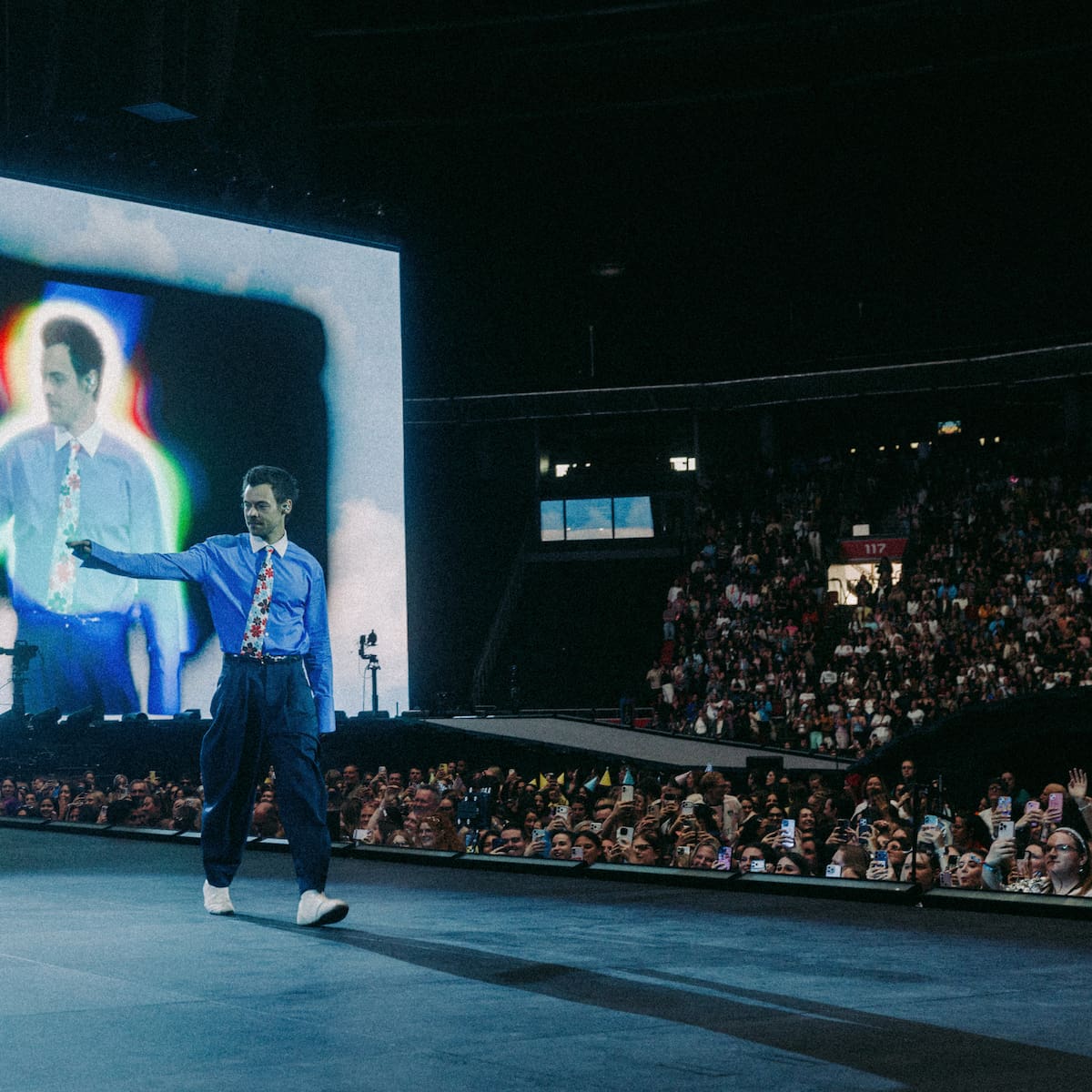 Harry Styles inaugura ‘Together Together Tour’: setlist, carreras por el escenario y bailes inagotables