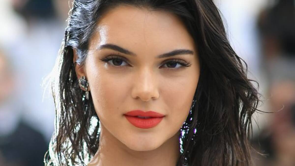 Kendall Jenner abre las puertas de su ‘armario’ y… ¡lo queremos!