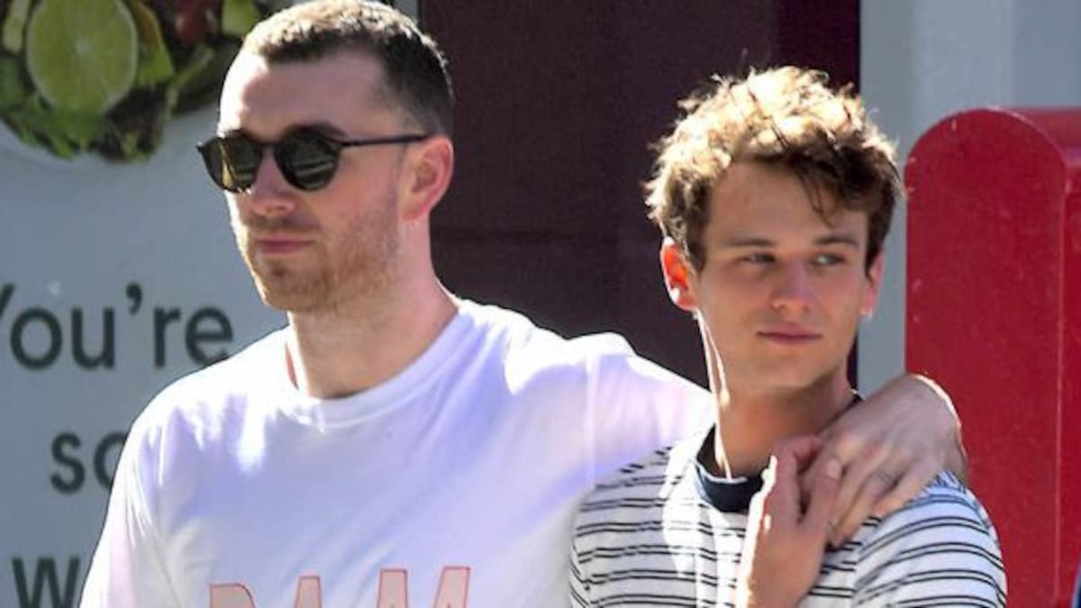 Descubren a Sam Smith a los besos con su novio de “13 Reasons Why”