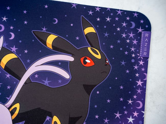 Razer x Pokémon: Espeon y Umbreon llevan la dualidad de la segunda generación al escritorio.