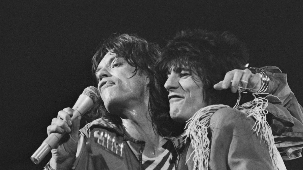 Eric Clapton, Jimmy Page o Peter Frampton, se barajaron como guitarristas de los Rolling Stones, pero el elegido fue Ronnie Wood