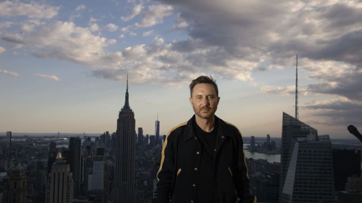 La sesión de David Guetta a 260 metros de altura, en fotos