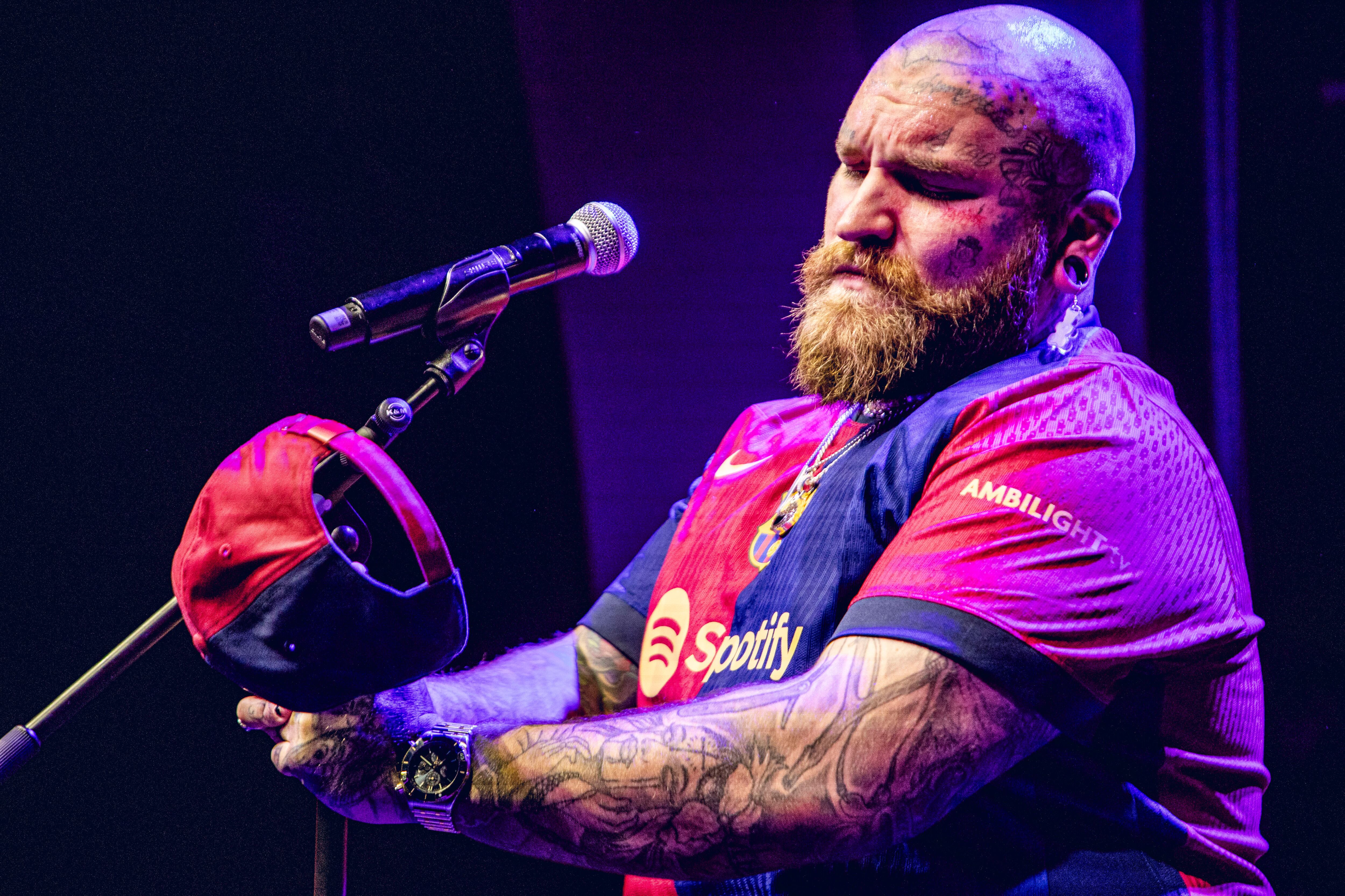 El intérprete ofreció una selección de sus mejores temas, incluyendo Bad Dreams y Some Things I'll Never Know, que sonaron bárbaras y emotivas.