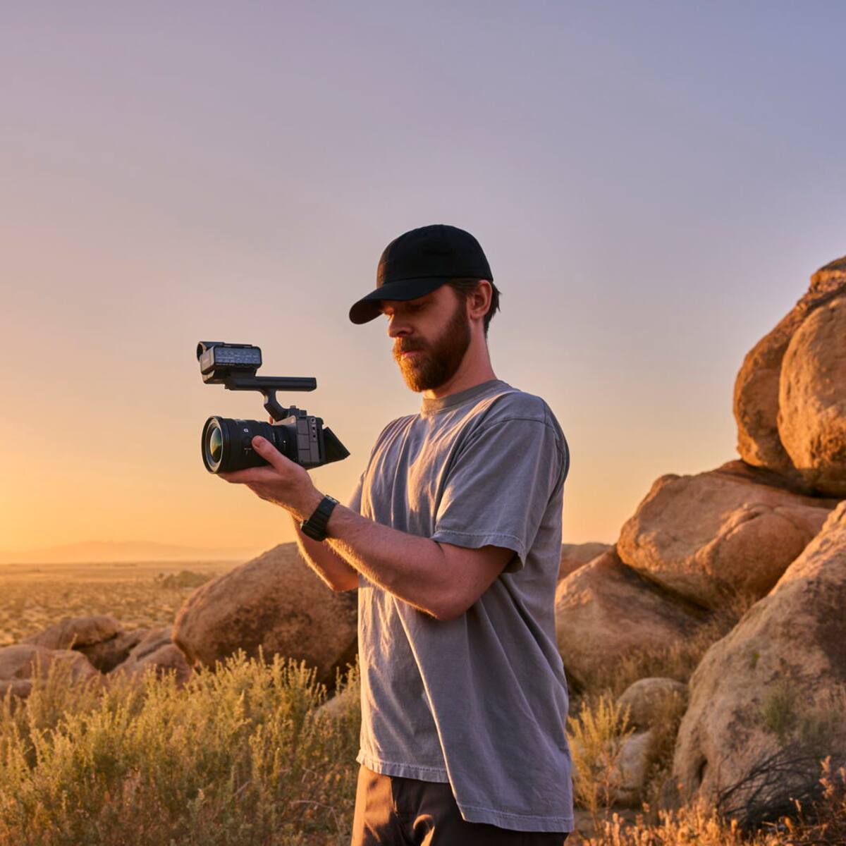 Sony anuncia la FX5: su nueva cámara de cine profesional pensada para grabar en cualquier parte