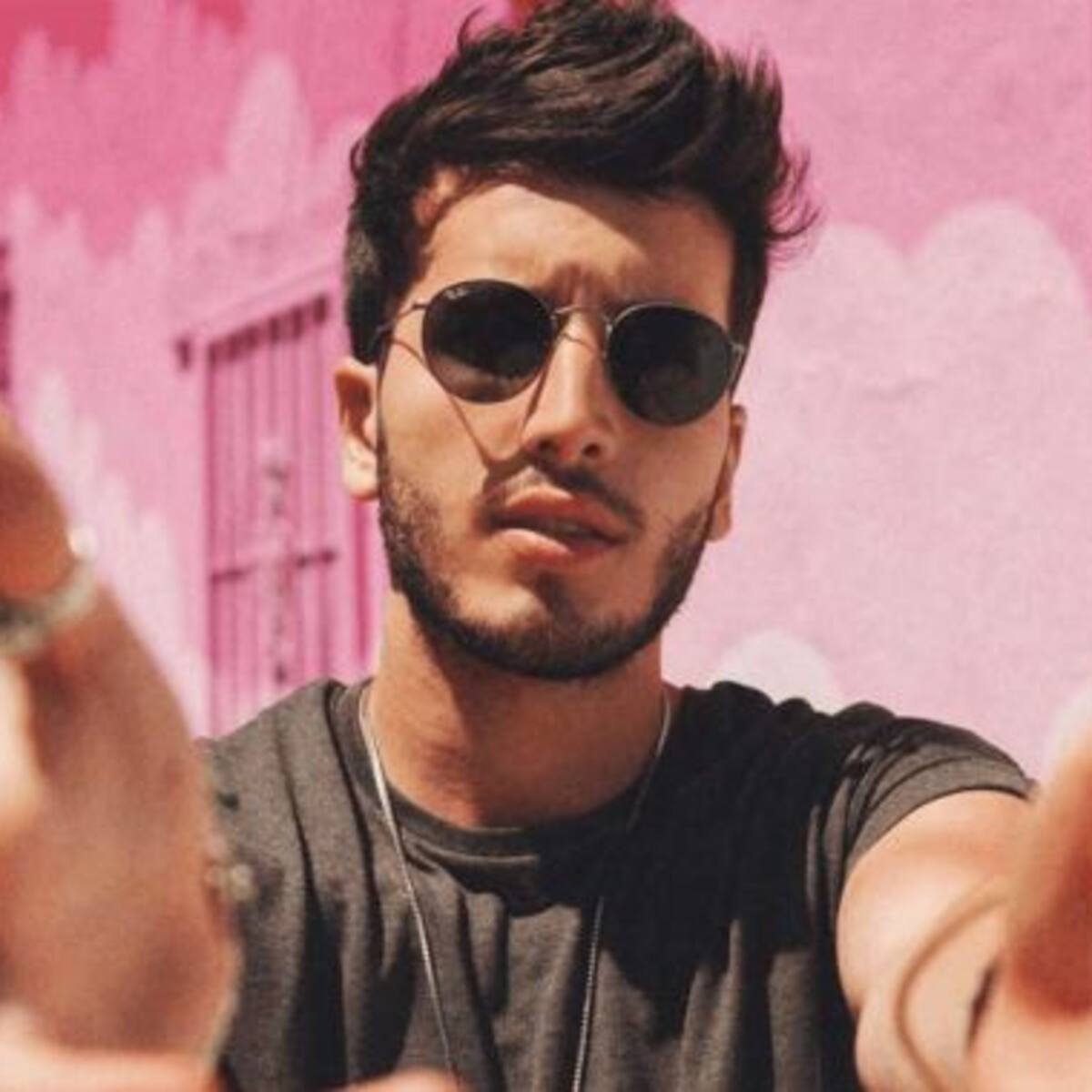Sebastián Yatra estrena el disco 'Fantasía'